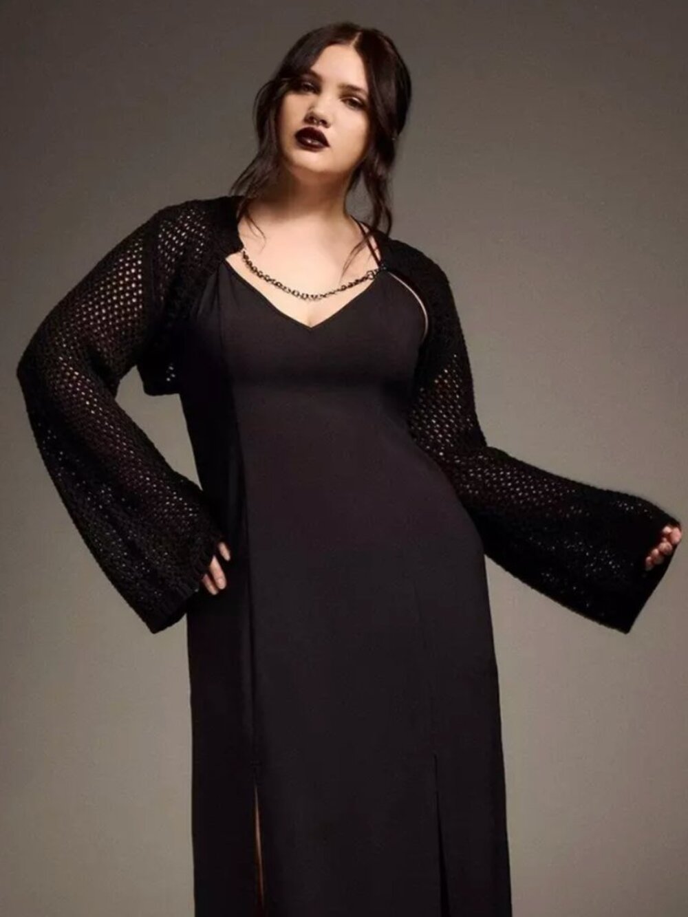 Torrid 1X Nightfall Chain Ultra Crop Cardigan Goth Gothic Witchy